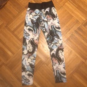 Nike trippy leggings